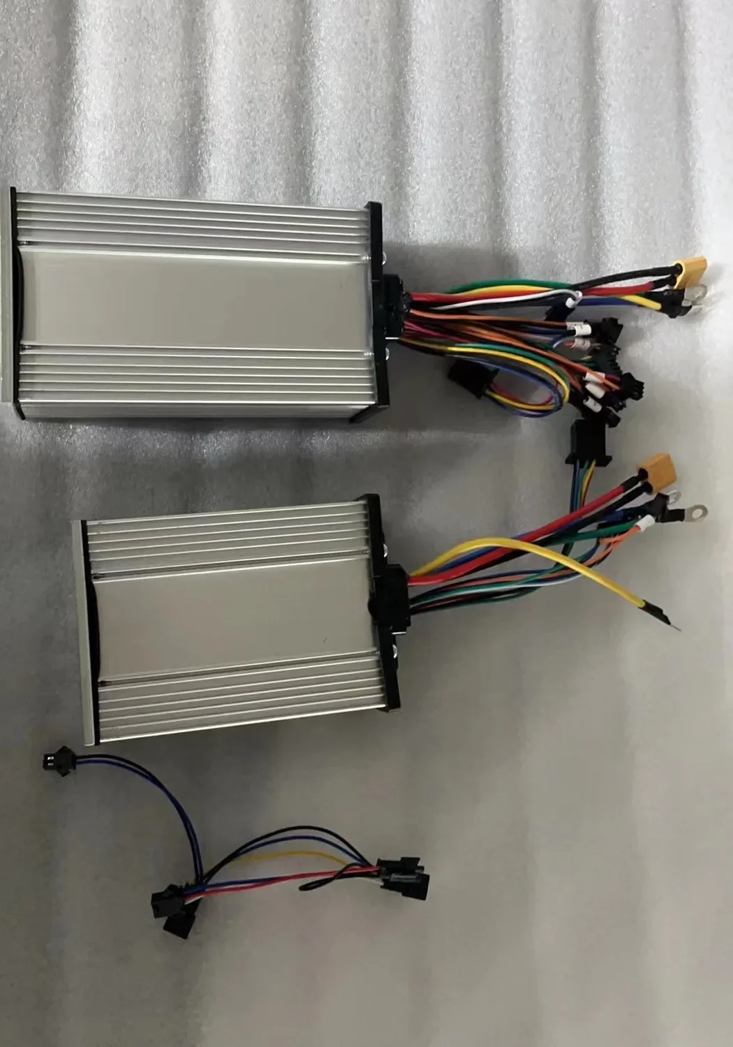 Controlador de Motor Eléctrico - 60V 5600W Dual Motor Electric Scooter reseña y precio